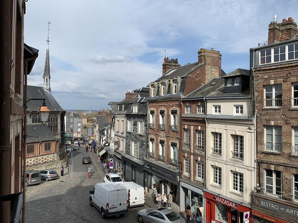 Les Apparts D'Agnes- Romeo Et Juliette Honfleur Buitenkant foto